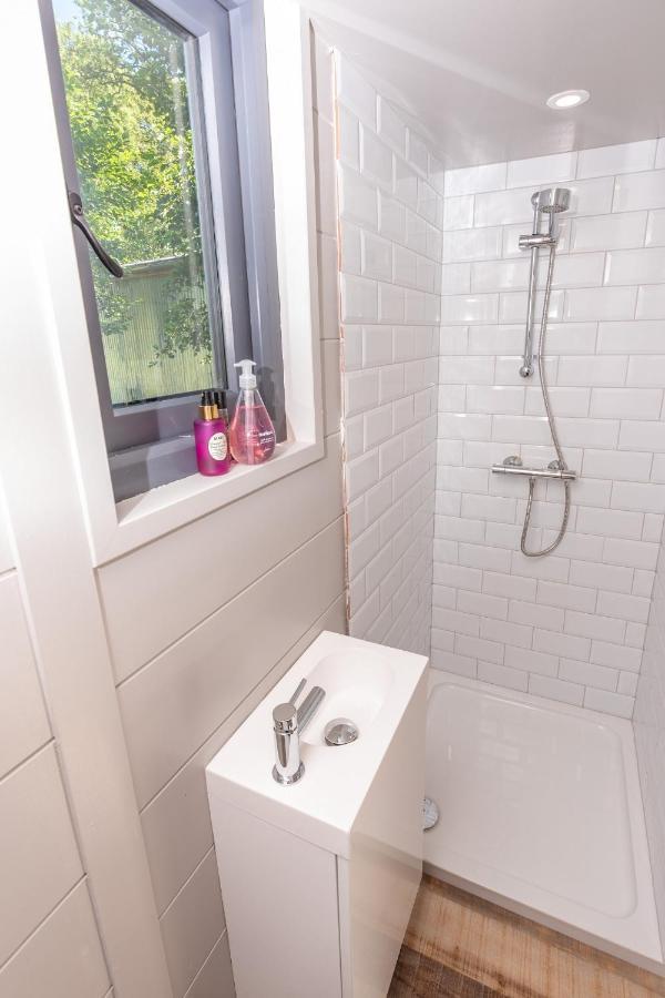 Sunset Cabins - Studio Pod-Sleeps 3-Tjsssc Barnstaple Exteriör bild